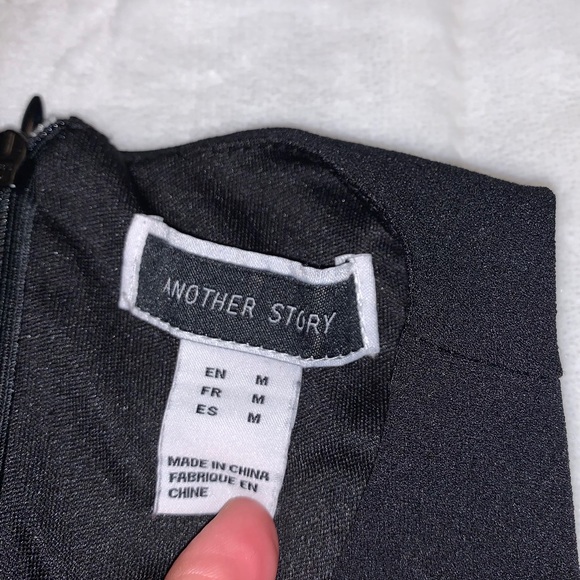 Another Story Little Black Dress - Picture 4 of 4